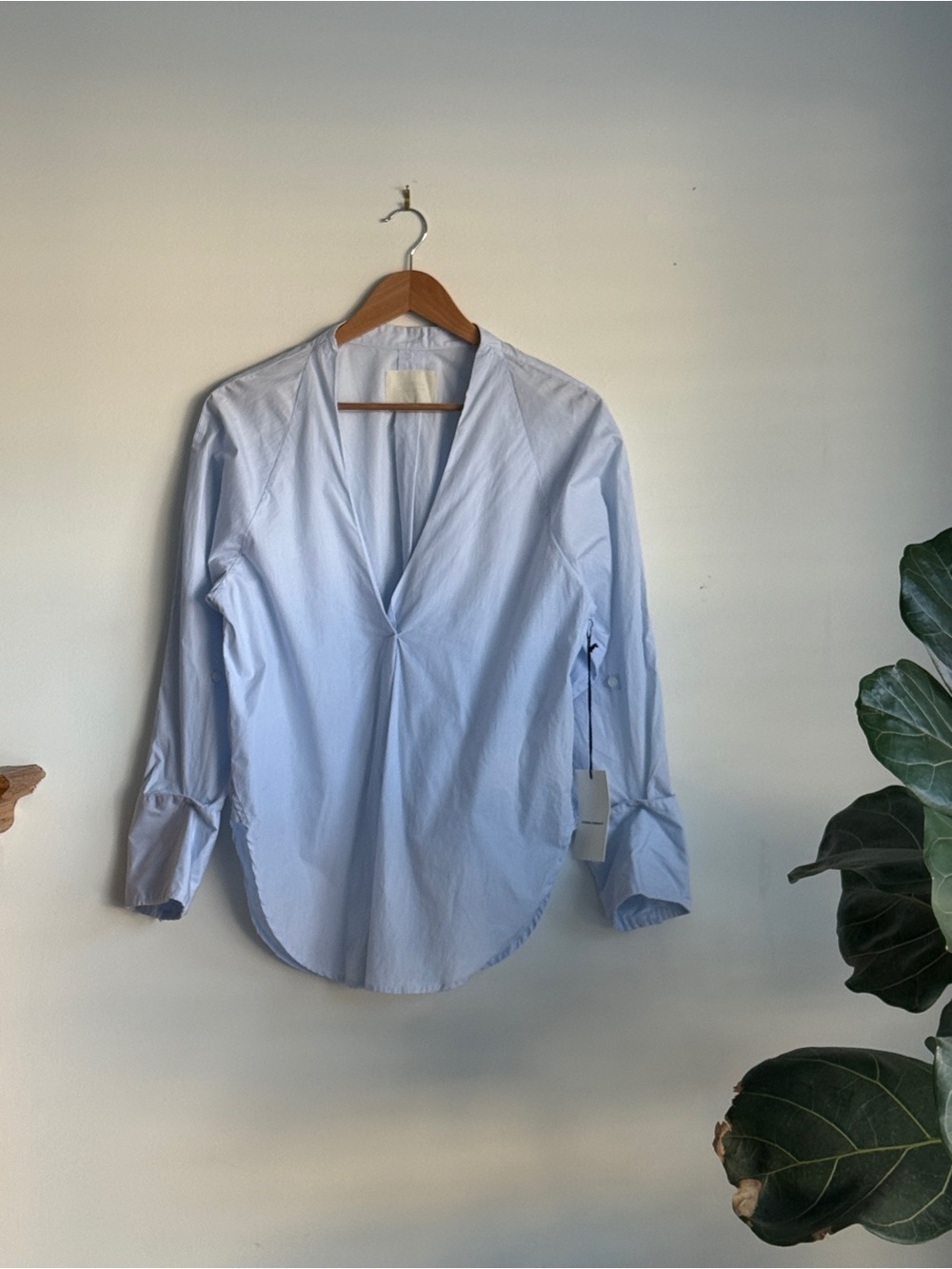 Citizens Of Humanity Light Blue Button-Down Twist Front Shirt